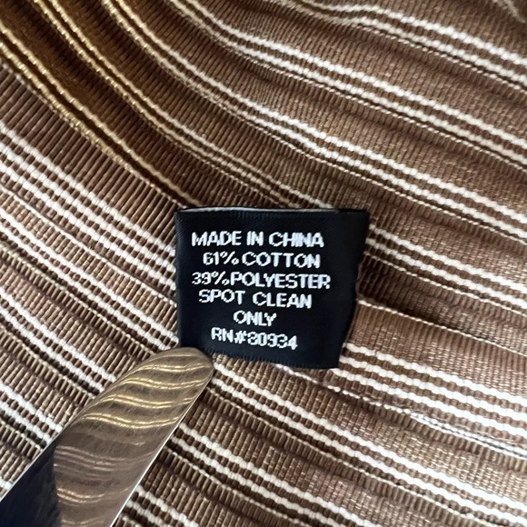 August bucket hat natural colors size OSFM - Picture 2 of 7